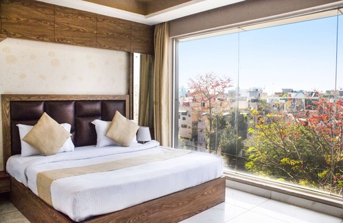 Sector 15 Hotel | AP HOLIDAYS