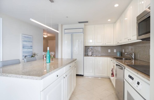 Coconut Grove Apartment | Apartment ∙ 2 bedrooms ∙ 4 guests