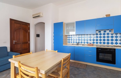 Trinita d'Agultu Apartment | Apartment 'Con Piscina 14' with Sea View, Wi-Fi and Air Conditioning