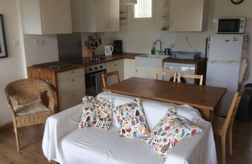 Bouzigues Apartment | Apart 1 (Sleeps 4/6) Overlooking Etang De Thau Bouzigues, Languedoc-Roussillon