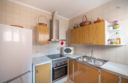 Santa Margarida de Montbui Apartment | Apartment 3 km from Igualada