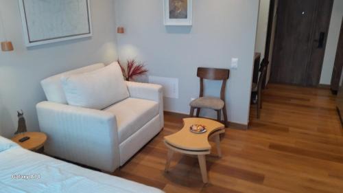 Santa Ana Apartment | Aparta Suite Edificio VOU