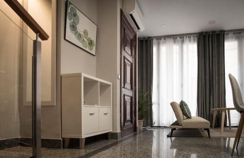 San Lorenzo de El Escorial Apartment | Apartamento en Centro Histórico con patio Romano