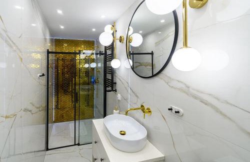 Szczawno-Zdroj Apartment | Apartament Śląski Szczawno-Zdrój 46m, Książ kuchnia klimatyzacja Wifi Parking