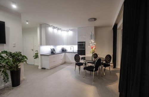 Beczkow Apartment | Apartament Black Glamour 728-828-835