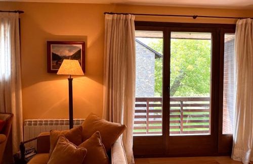 Areu Apartment | Apartament de la Vall Ferrera - L'Amfitriona