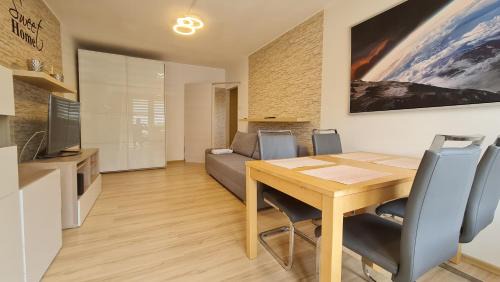 Chylonia Apartment | Apartament Gdynia Kazart 2