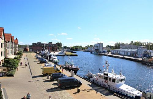 Ustka Apartment | Apartament Grand Royal Maris Ustka - najlepsza lokalizacja, bardzo blisko portu i plaży, parking, nowy kameralny apartamentowiec, ścisłe centrum