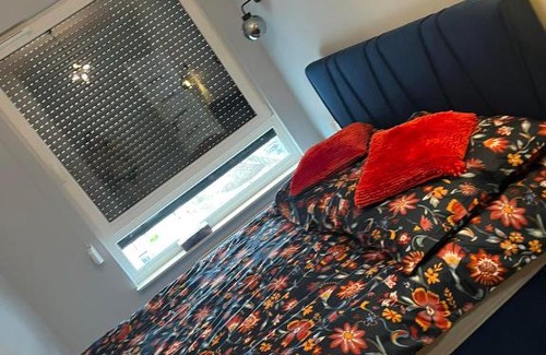 Torun Apartment | Apartament Nowoczesny w Centrum Torunia/podziemny parking i winda