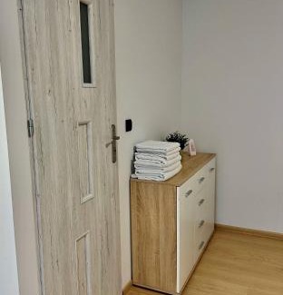 Mierzecice Apartment | Apartament nr 1 lub 2 przy Sali Kominkowej