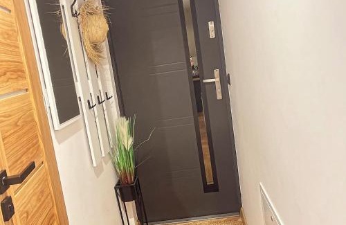 Orzysz Apartment | Apartament numer 4 nad jeziorem dla 6 osób