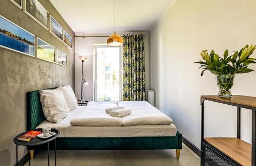 Ilawa Apartment | Apartament Przystań Iława Yellow