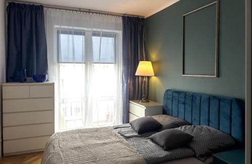 Kielce Apartment | Apartament Sienkiewicza, parking, 2 sypialnie, klimatyzacja, 24h kod, 200m od PKP, FVAT