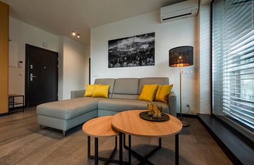 Cieplice Apartment | Apartament Yellow Star z widokiem