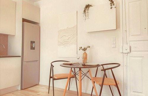 Tercena Apartment | Apartamento Acolhedor com Pátio Privado