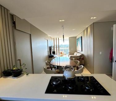 Regiao do lago Apartment | Apartamento Alto Padrão com Vista Para o Lago
