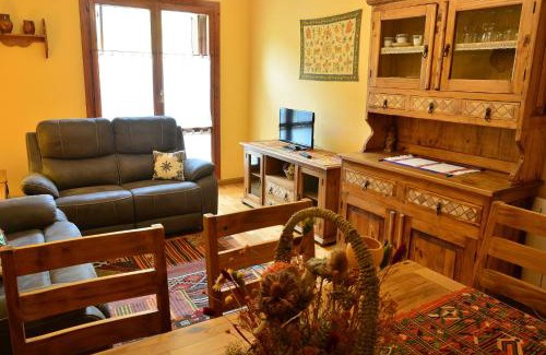 Broto Apartment | Apartamento Batan