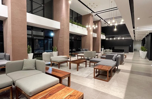 Zona 12 Apartment | Apartamento Completo Ciudad de Guatemala, Zona 11 Cercano Aeropuerto, Miraflores