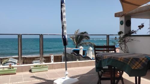 Puerto Lajas Apartment | Apartamento con encanto en la playa frente al mar "Posada Rent House"