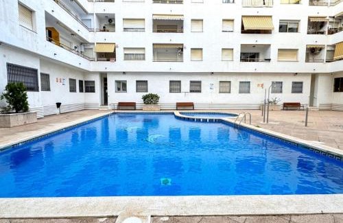 Pineda de Mar Apartment | Apartamento con Terraza,Piscina,Playa y Aire acondicionado