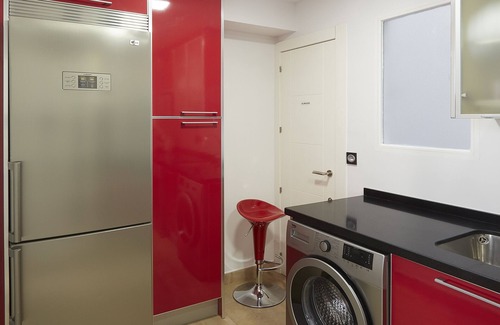 Granada City Center Apartment | Apartamento con Terraza, Preciosas Vistas, Parking