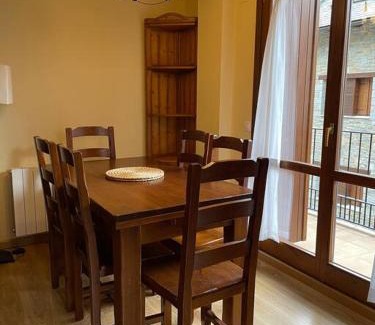 Linsoles Apartment | Apartamento dúplex en Benasque