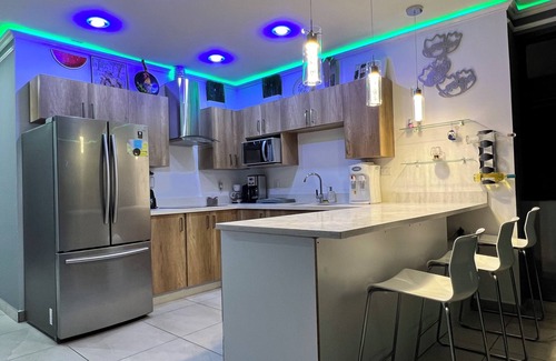 San Salvador Apartment | Apartamento en la Ciudad con una Vista Impresionante