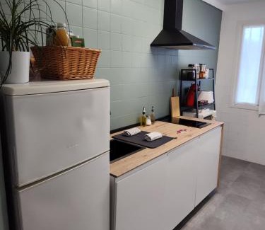 San Julian de Musques Apartment | Apartamento entero con desayuno incluido y parking gratuito, a 3 km de playa con aire acondicionado