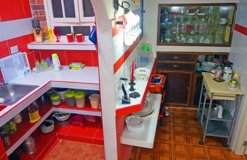 Old Havana Apartment | Apartamento entero Marta & Jessy HABANA