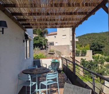 Sant Cugat del Valles Apartment | Apartamento en medio de la naturaleza, con fantásticas vistas