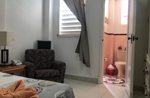 Old Havana Hostel | Apartamento Esmeralda HABANA VIEJA