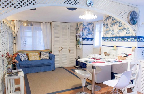 Mutriku Apartment | Apartamento loft en Costa Vasca Mutriku a 7 minutos de playa Casa Azul