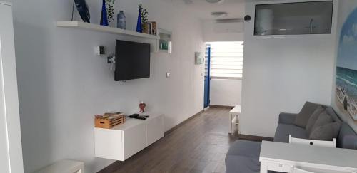 Puerto del Carmen Apartment | Apartamento muy cercano a playas y pueblo Puerto del Carmen
