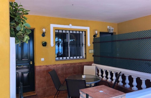 Playas del Palo Apartment | Apartamentos casa Tia Antonia
