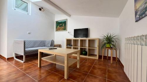 Frias Apartment | Apartamentos el Olivo