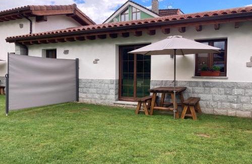 Soto de Cangas Apartment | Apartamentos La Presa El Molin