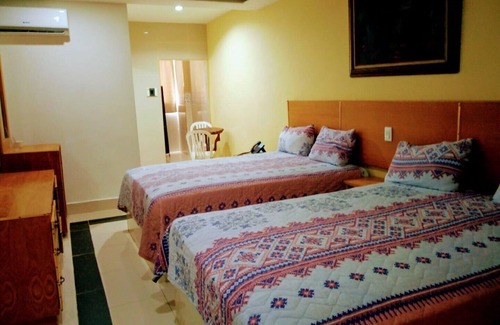 Ciudad Nueva Hotel | Aparthotel La Casona Dorada 5