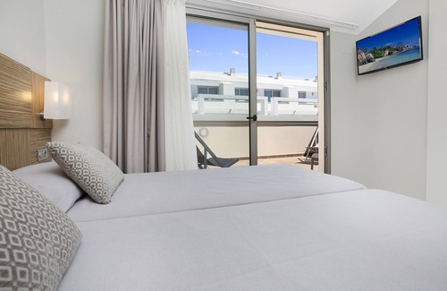 Santa Susanna Hotel | Aparthotel Odissea Park