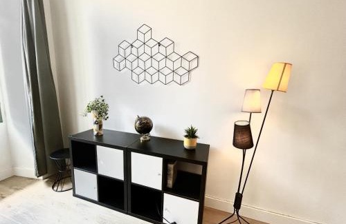 Jean-Medecin Apartment | ApartHotel Riviera - Villa Massena - Grimaldi Promenade des Anglais