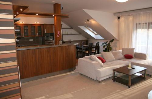 Plzen Apartment | Apartmán Bílá Hora - Roudná