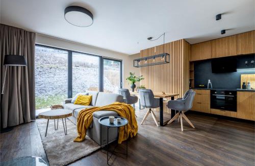 Zacler Apartment | Apartmán Prkenný důl