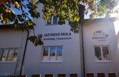Hodonin Apartment | Apartmány za sakurou