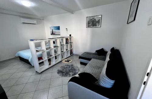 Idrija Apartment | Apartma B & O