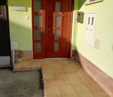 Postojna Apartment | Apartmaji Karbic