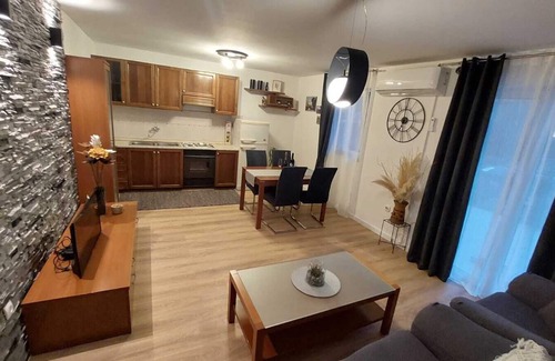 Lovrec Apartment | APARTMAN ANI, Lovreć - Makarska