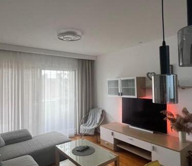 Istok Apartment | Apartman B&B