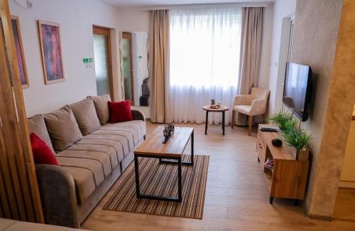 Kursumlija Apartment | Apartman Jež