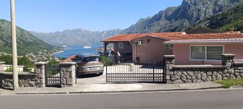 Skaljari Apartment | Apartman Luka