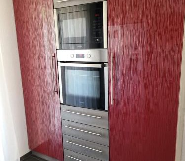 Zgrade House | Apartmani Sutomore Tri Palme