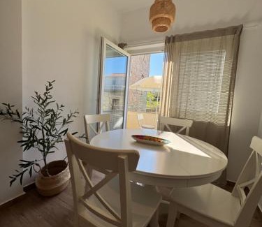 Kukljica Apartment | Apartmant SEASIDE - great location, 2 min from beach, sunny terrace